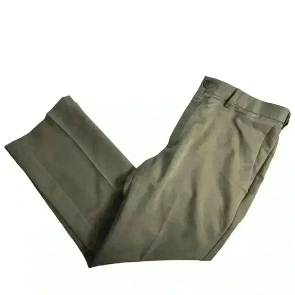 Haggar Men's Cool 18 Pro Classic Fit Green Dress Pants Sz 34x29 Flat Front Golf - Picture 2 of 12